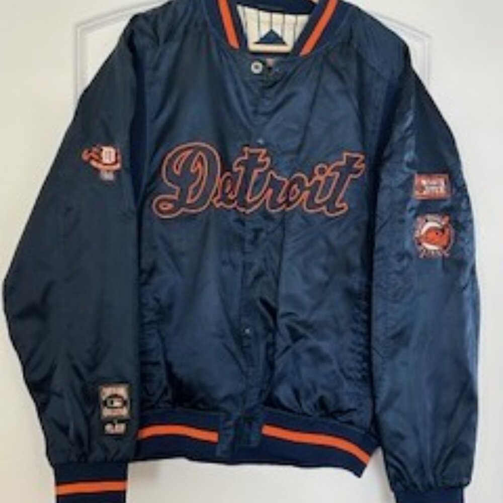 Detroit Tiger collection - Picture 4 of 11